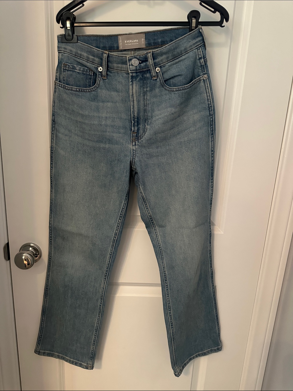 Everlane Straight-Leg Jeans In Light Blue Wash